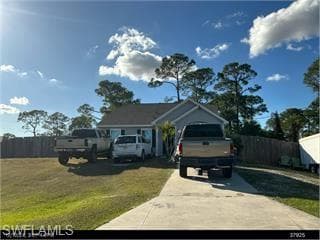 5002 Early LN LABELLE, FL 33635
