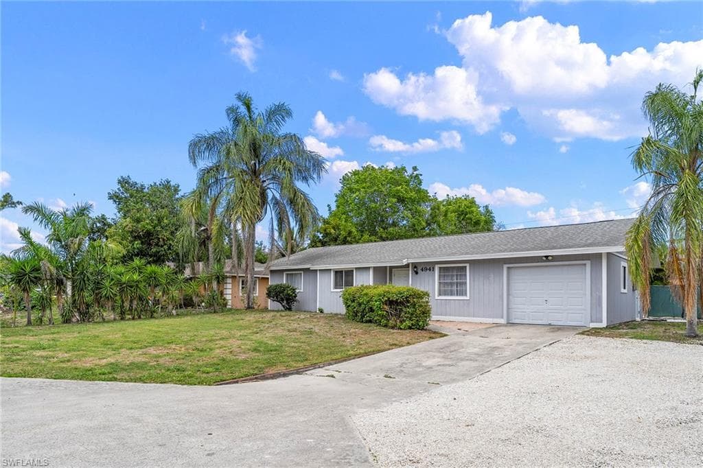 4941 17th PL SW NAPLES, FL 34116