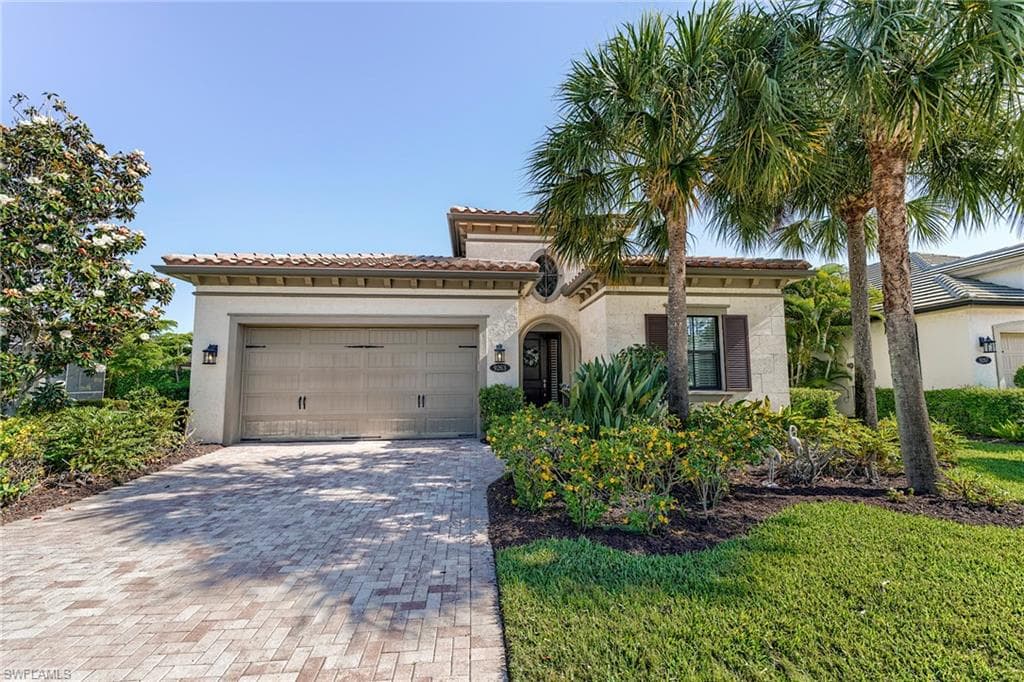 9263 Glenforest DR NAPLES, FL 34120