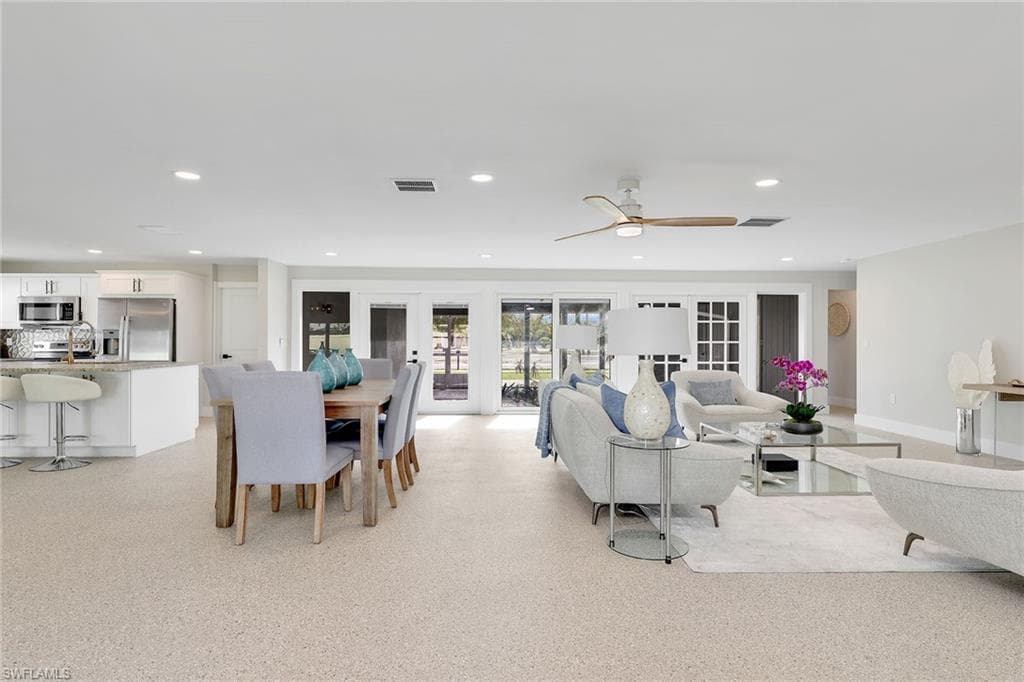 4014 4th AVE CAPE CORAL, FL 33904