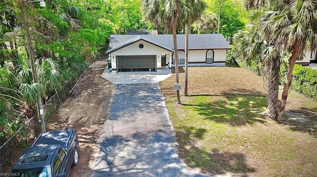 241 8th ST SE NAPLES, FL 34117