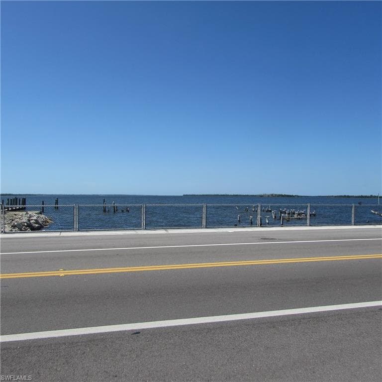 4262 Pine Island RD NW MATLACHA, FL 33993