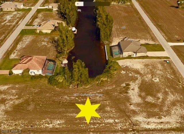3821 Gulfstream PKWY CAPE CORAL, FL 33993