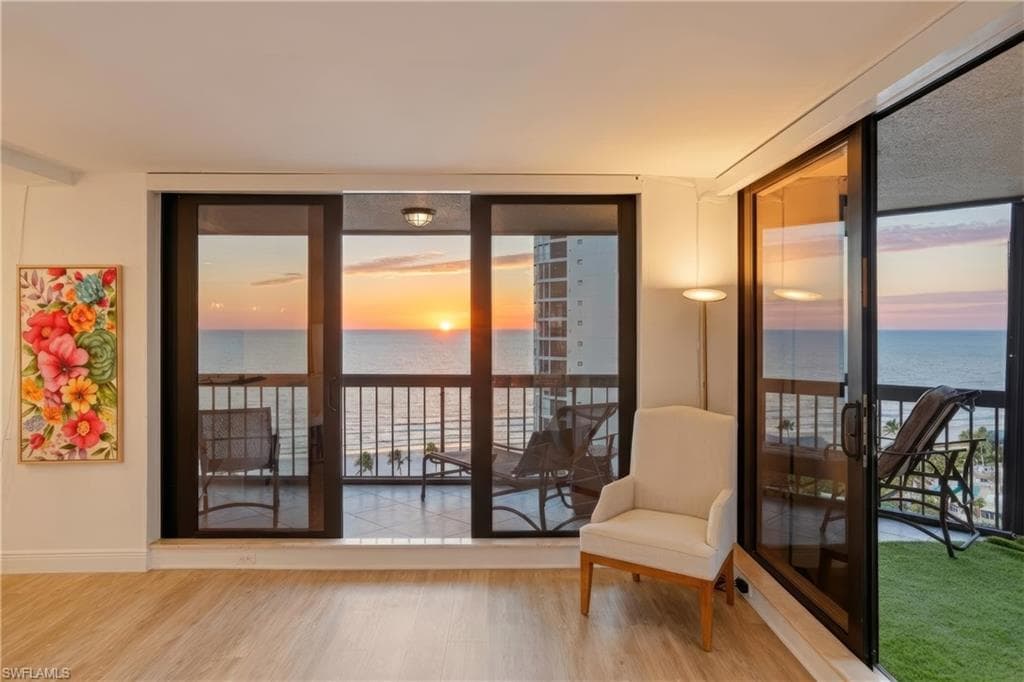 4551 Gulf Shore BLVD N 1500 NAPLES, FL 34103