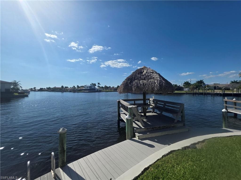 4006 SE 20th PL 4 CAPE CORAL, FL 33904