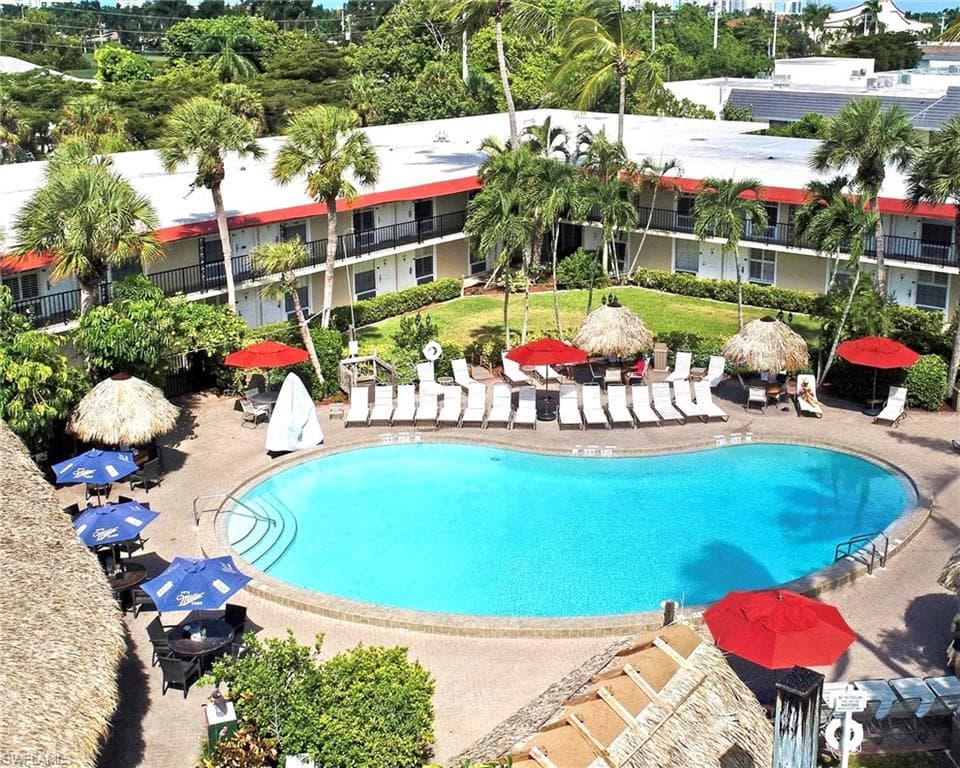 2555 Tamiami TRL N 250 NAPLES, FL 34103
