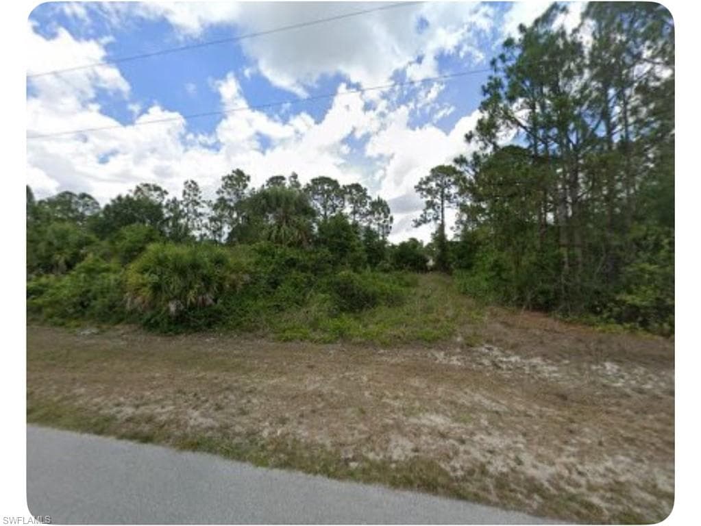1039 Binkley ST E LEHIGH ACRES, FL 33974
