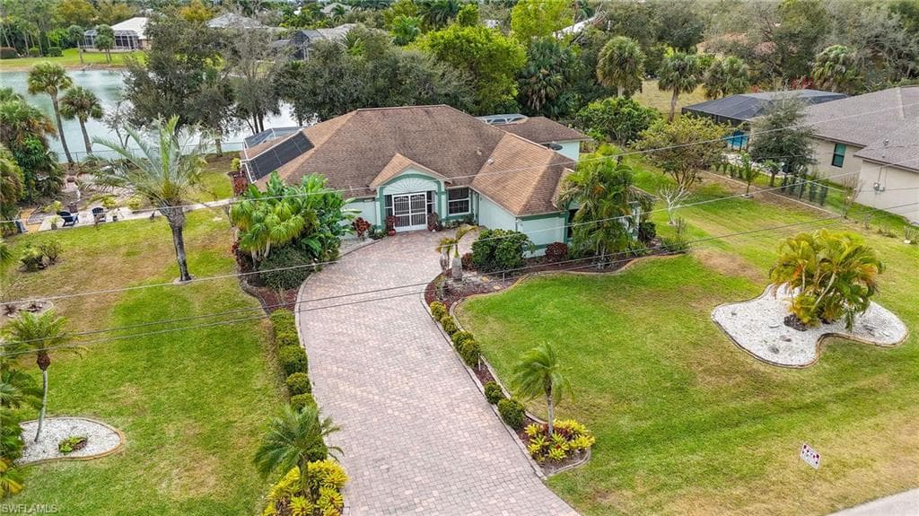 1814 SW 18th TER CAPE CORAL, FL 33991