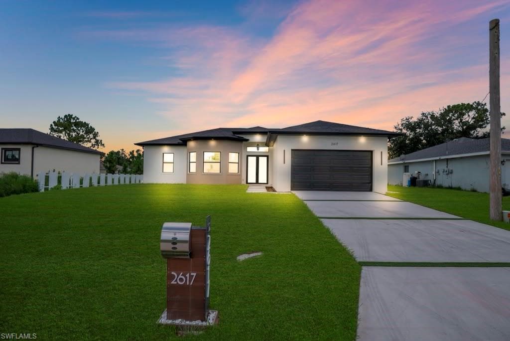 2617 6th ST SW LEHIGH ACRES, FL 33976