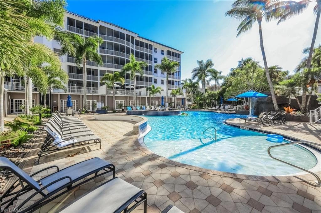 450 Launch CIR 501 NAPLES, FL 34108