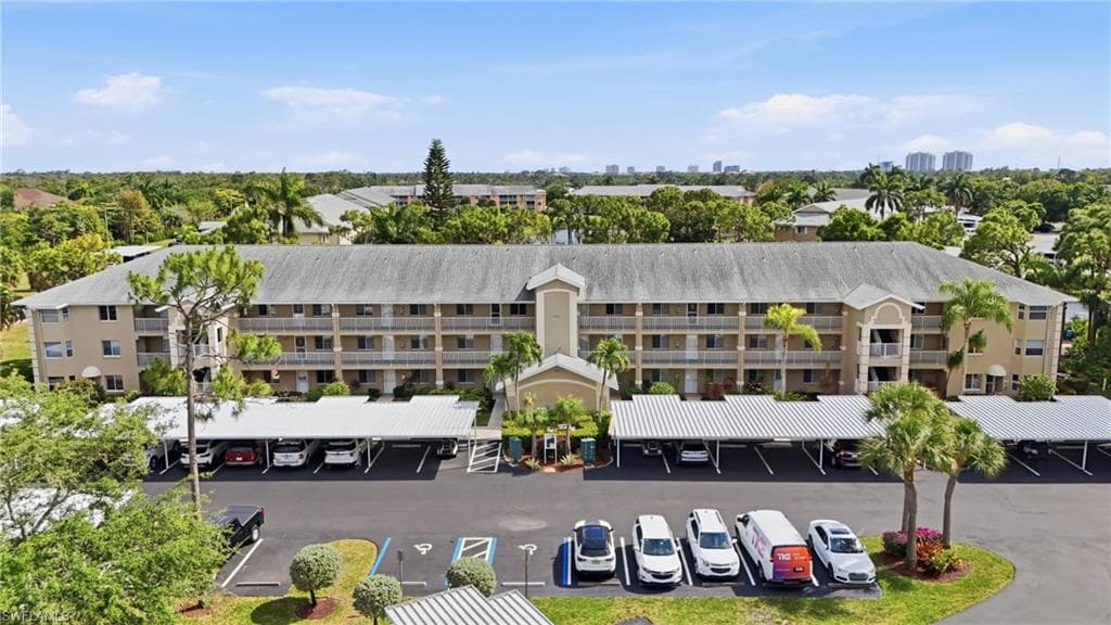 4111 Lorene DR 309 ESTERO, FL 33928