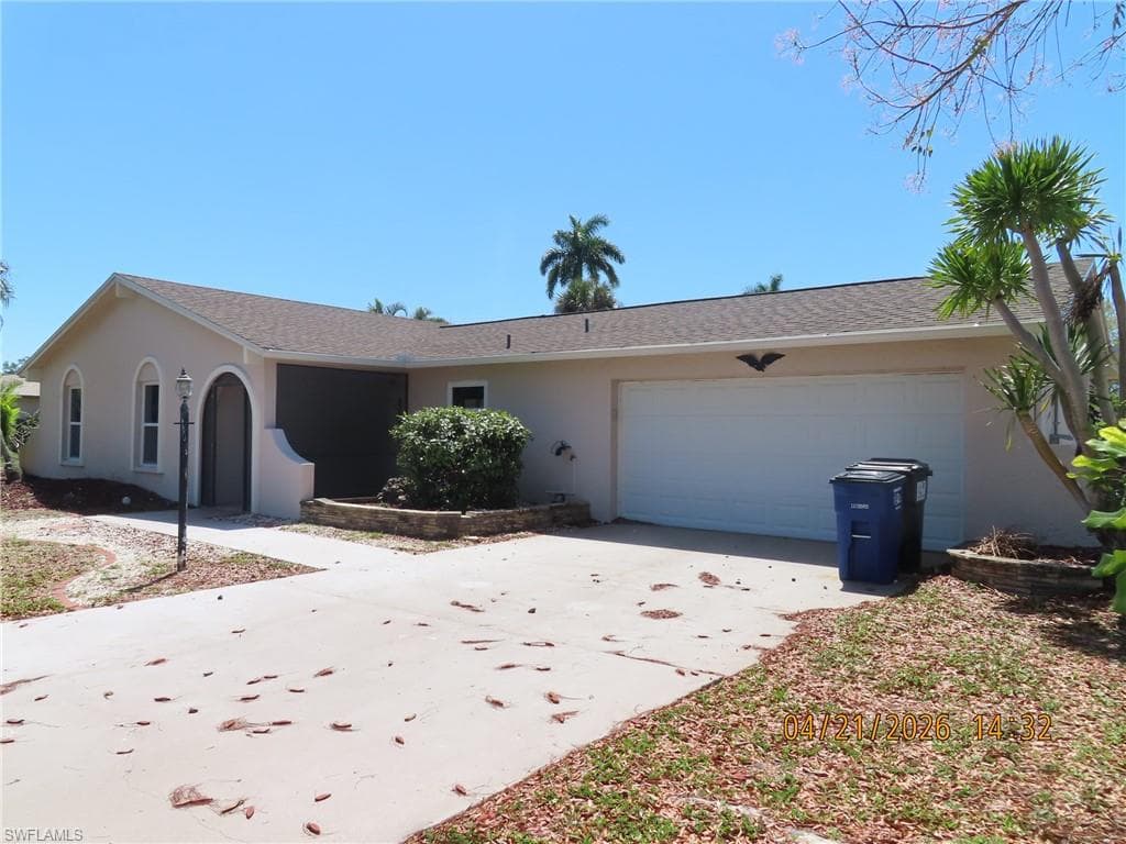 14889 Bonaire CIR FORT MYERS, FL 33908