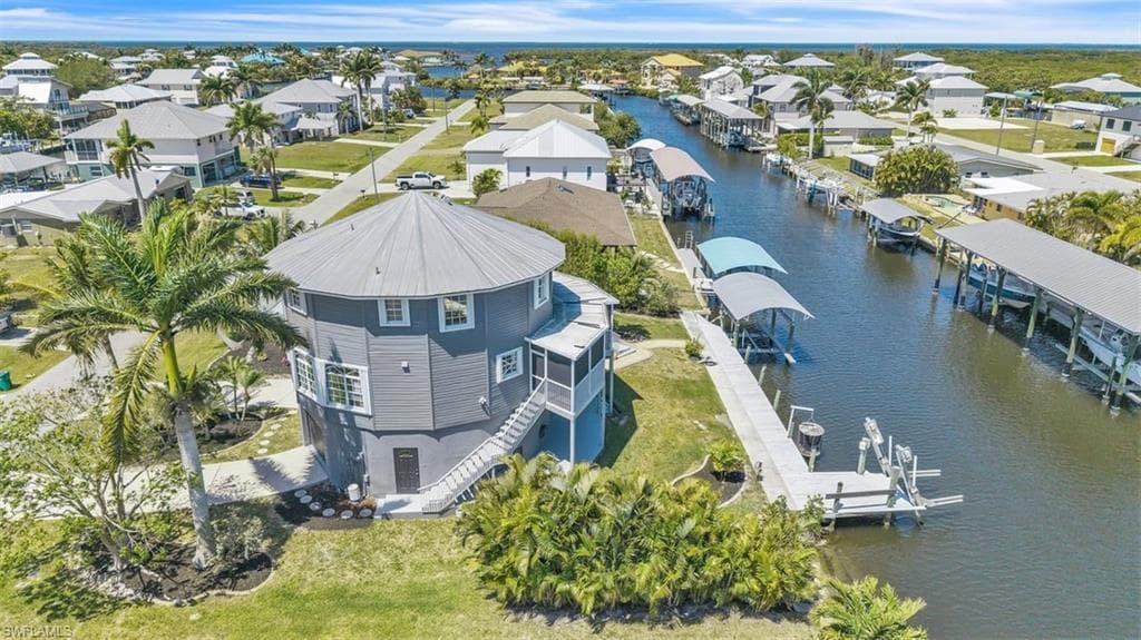 24262 Captain Kidd BLVD PUNTA GORDA, FL 33955