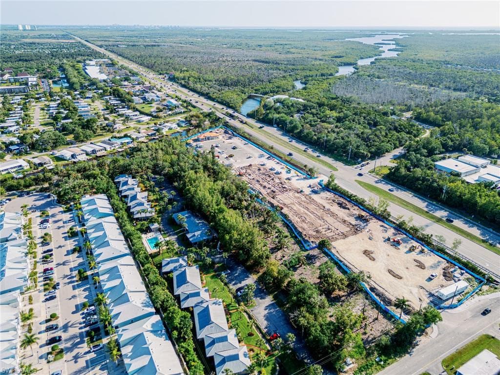 900 Henderson Creek DR A102 NAPLES, FL 34114