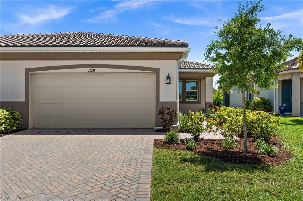 10353 Bonavie Cove DR FORT MYERS, FL 33966