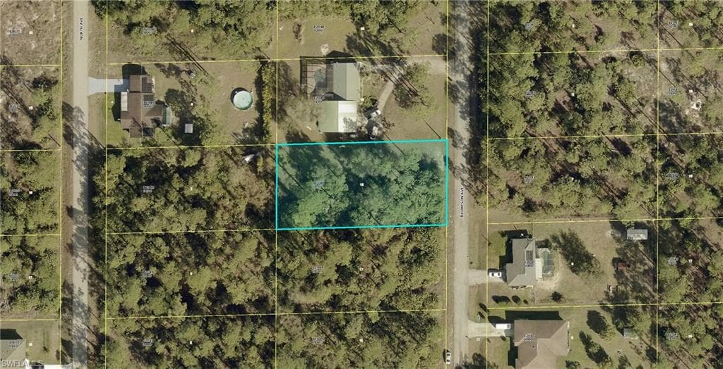 1511 Thompson AVE LEHIGH ACRES, FL 33972