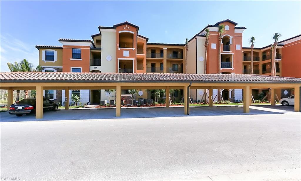 9554 Trevi CT 4713 NAPLES, FL 34113
