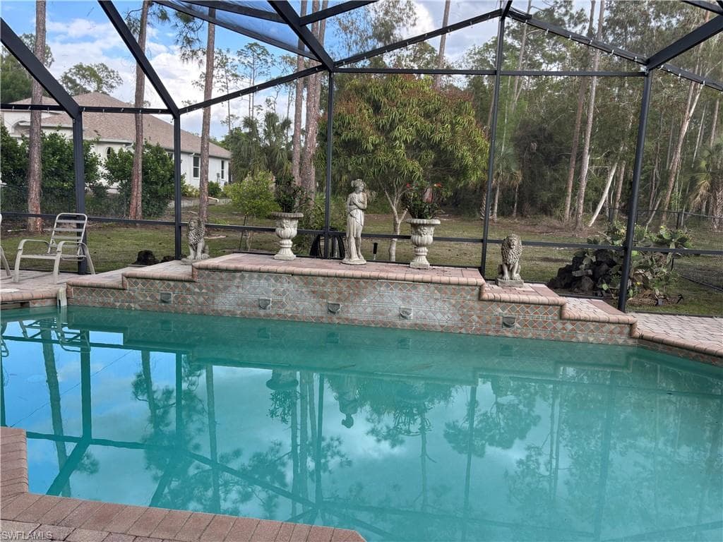 1156 Oakes BLVD NAPLES, FL 34119