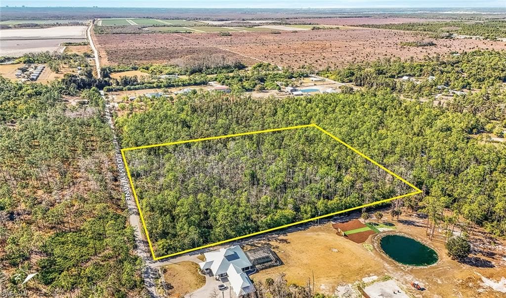 18203 Dusty LN ESTERO, FL 34142