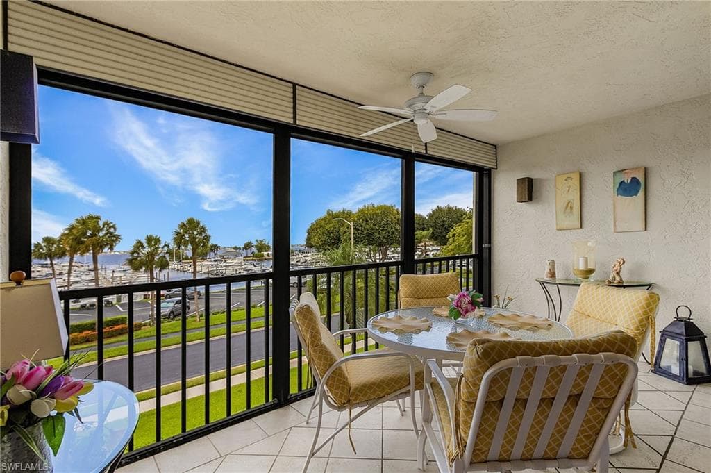 4821 S Landings DR 205 FORT MYERS, FL 33919