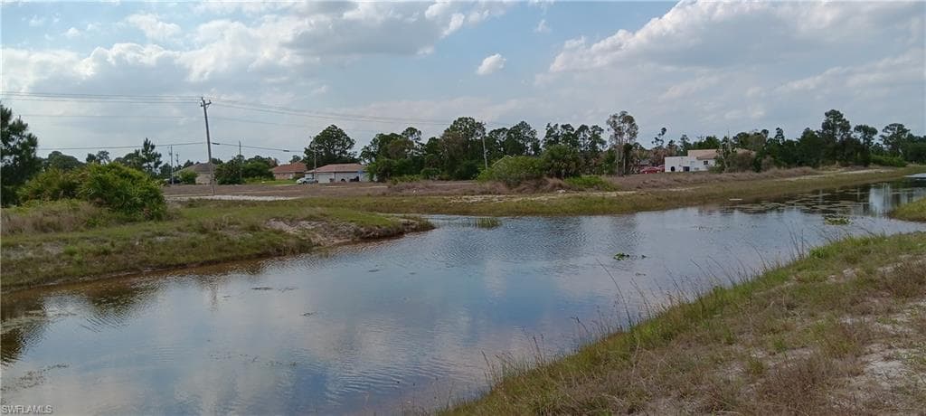 766 Ashley RD LEHIGH ACRES, FL 33974