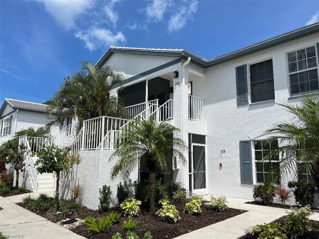 853 Tanbark DR 203 NAPLES, FL 34108