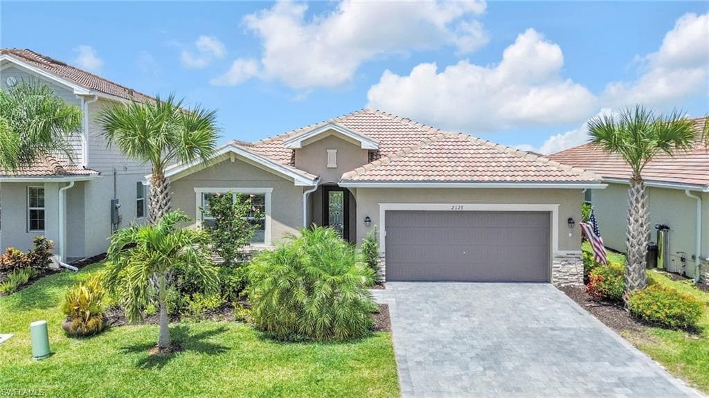2127 Hamlin ST NAPLES, FL 34120