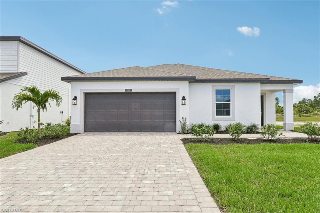 255 Lakeside Breeze WAY LEHIGH ACRES, FL 33936