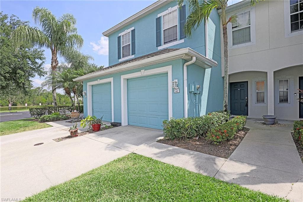 3629 Pine Oak CIR 102 FORT MYERS, FL 33916