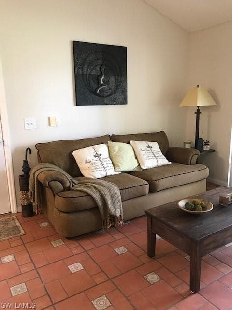 1170 Wildwood Lakes BLVD 202 NAPLES, FL 34104