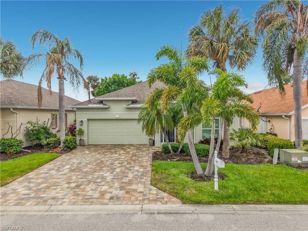 13337 QUEEN PALM RUN NORTH FORT MYERS, FL 33903