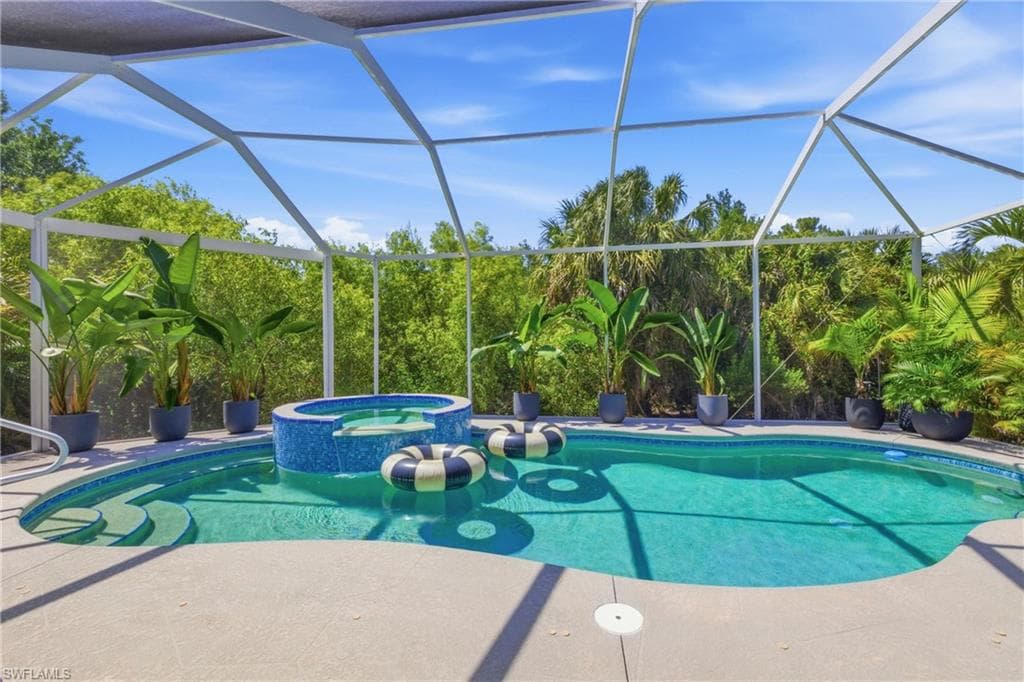 9341 Pittsburgh BLVD FORT MYERS, FL 33967
