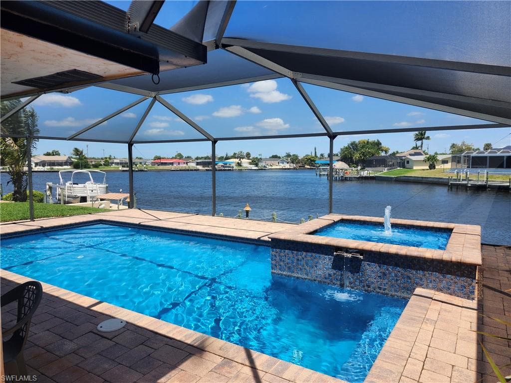 1141 SE 28th TER CAPE CORAL, FL 33904