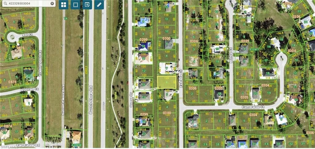 25088 Estrada CIR PUNTA GORDA, FL 33955