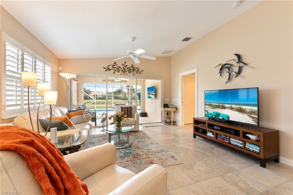 15366 Upwind DR BONITA SPRINGS, FL 34135