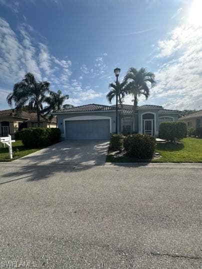 11016 Lakeland CIR FORT MYERS, FL 33913