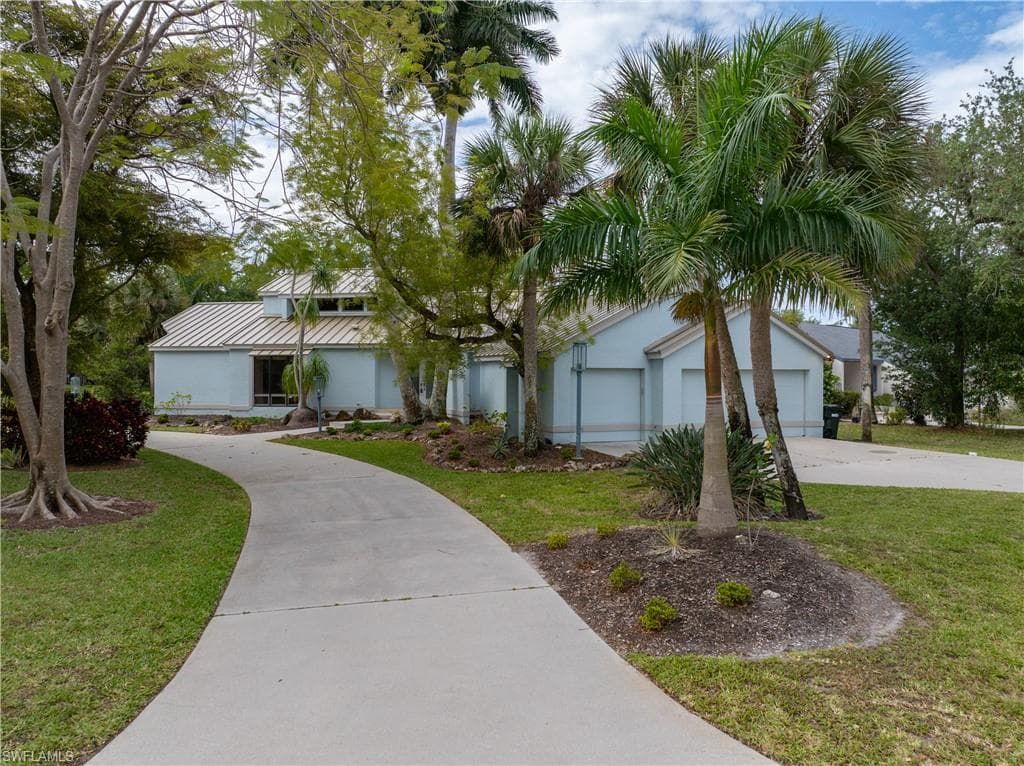 12331 Oak Brook CT FORT MYERS, FL 33908
