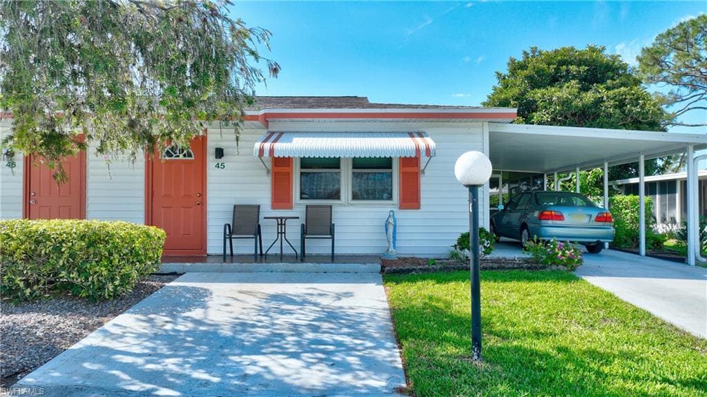 45 Desert Candle CIR LEHIGH ACRES, FL 33936