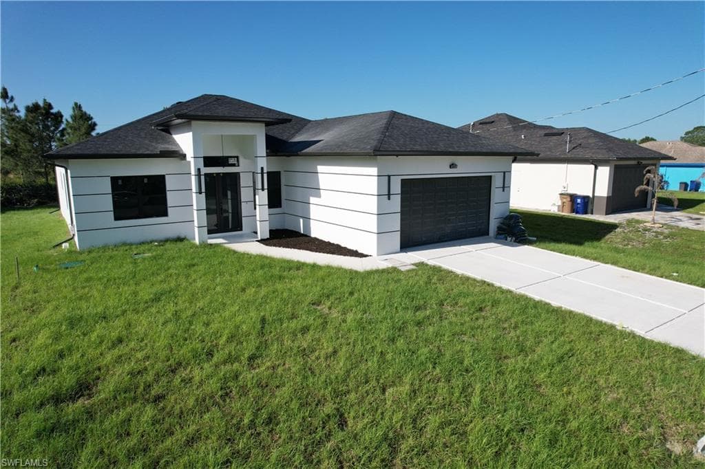 2607 49th ST W LEHIGH ACRES, FL 33971