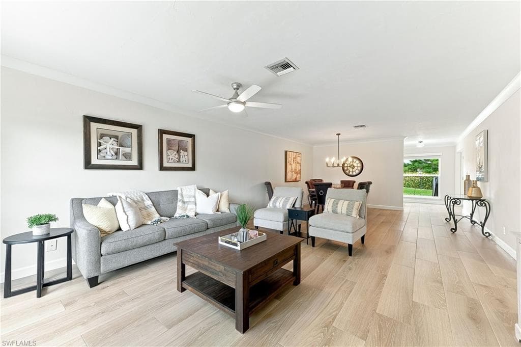 809 Palm View DR 8 NAPLES, FL 34110