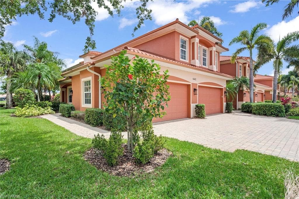 6442 Legacy CIR 203 NAPLES, FL 34113
