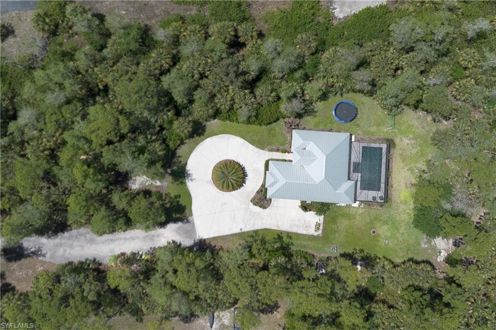 421 35th AVE NE NAPLES, FL 34120