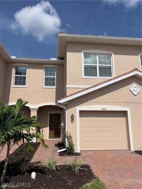 2951 Citrus ST NAPLES, FL 34120