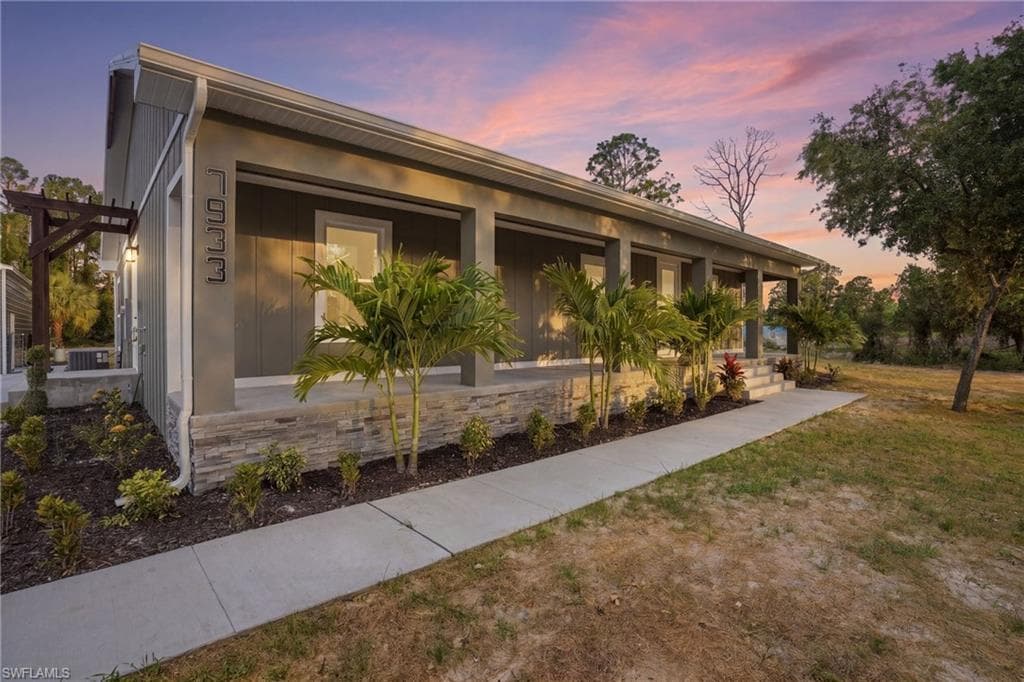 7933 5th TER LABELLE, FL 33935