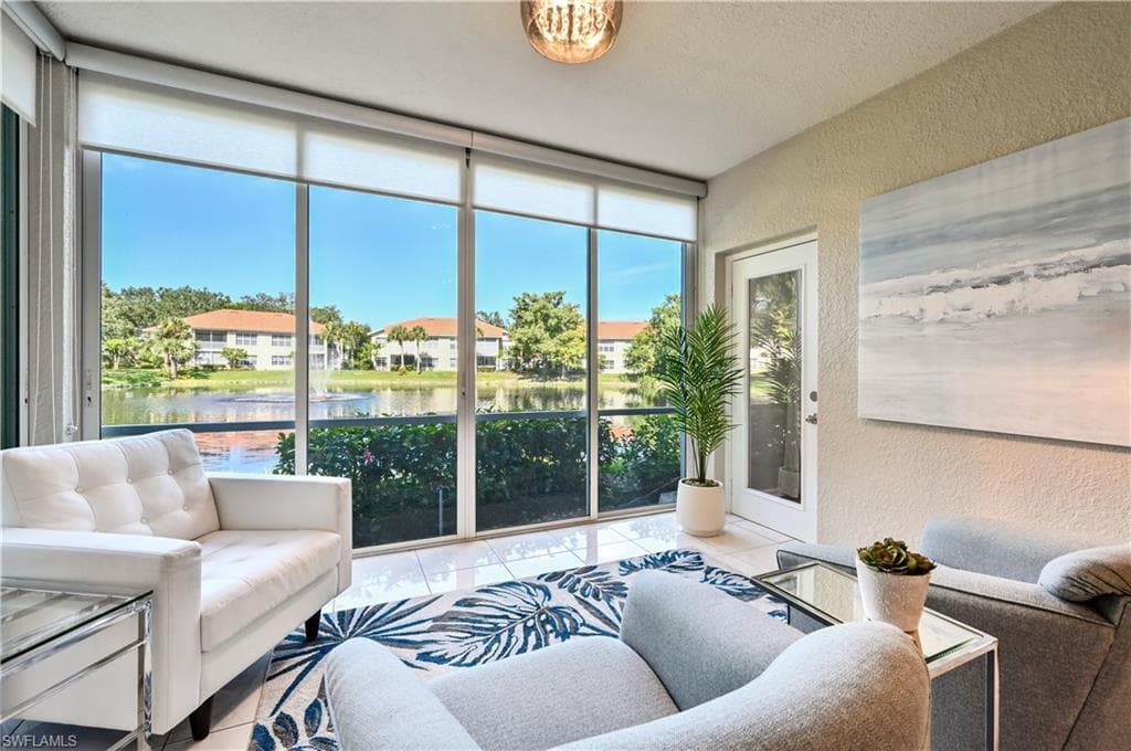 1054 Egrets Walk CIR 102 NAPLES, FL 34108