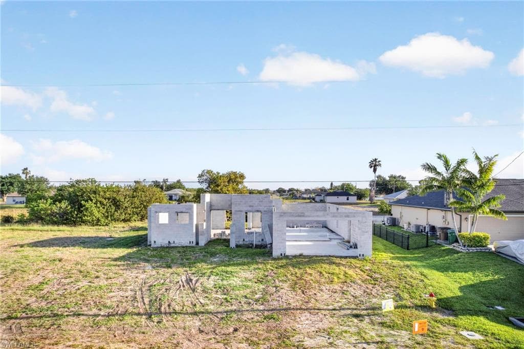 1213 NE 11th TER CAPE CORAL, FL 33909