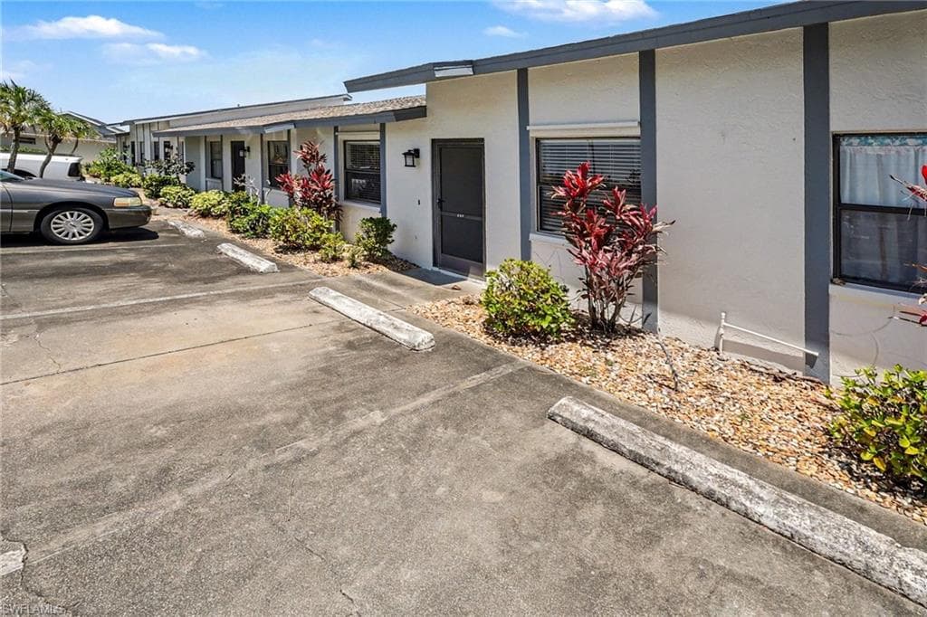 3739 SW 9th AVE 112 CAPE CORAL, FL 33914