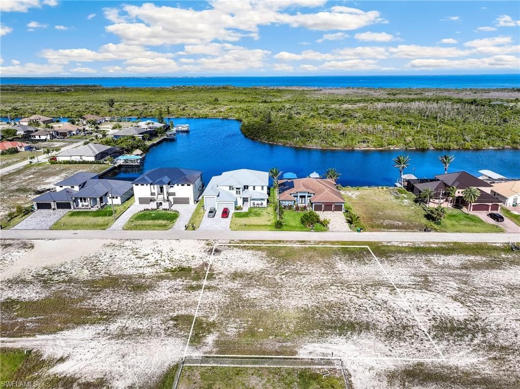 3437 NW 46th PL CAPE CORAL, FL 33993