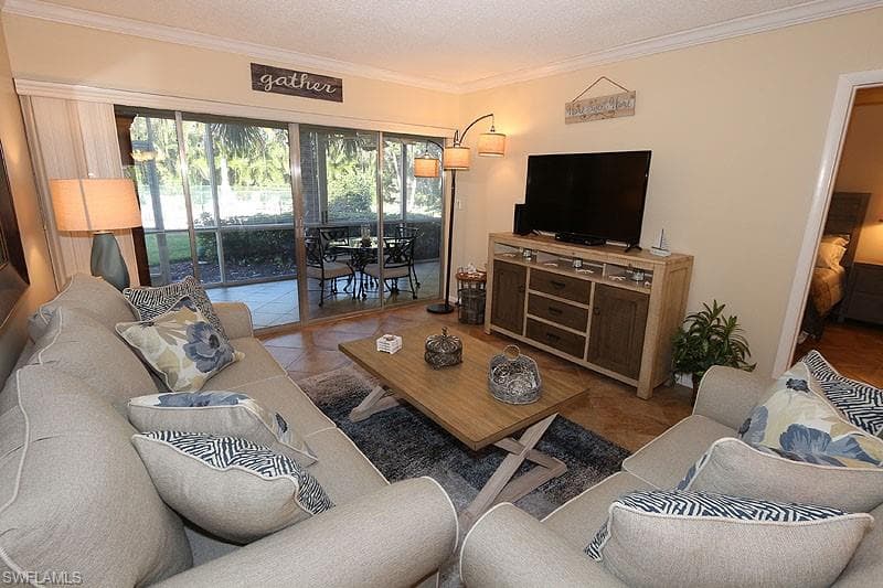 820 Ketch DR 2 NAPLES, FL 34103