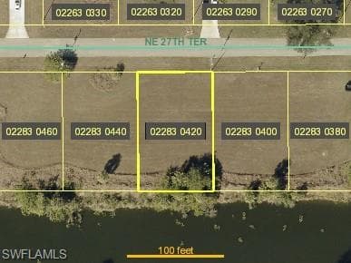 1810 NE 27th TER CAPE CORAL, FL 33909
